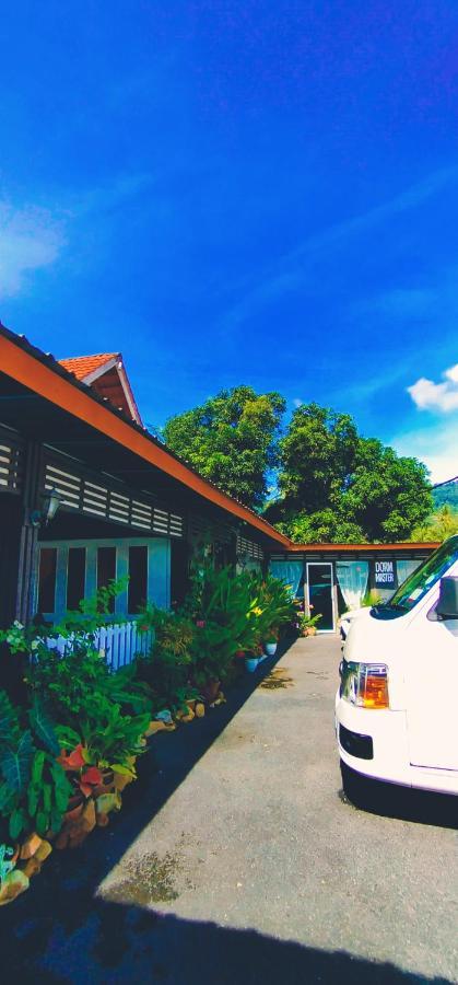 Dorm Master Hostel Padang Mat Sirat ภายนอก รูปภาพ